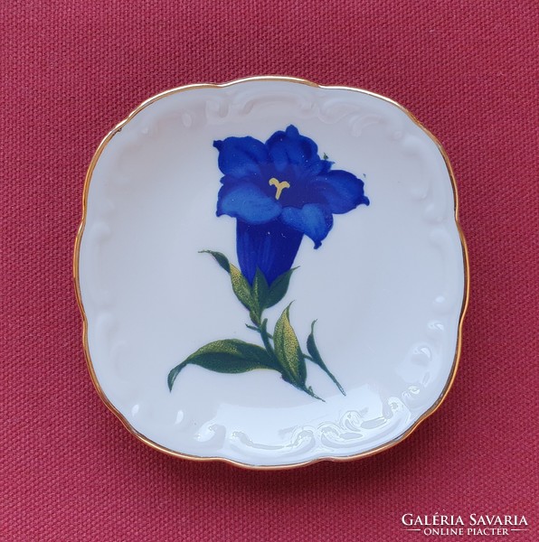 Porcelain bowl plate jewelry holder with bluebell flower pattern can be hung on the wall