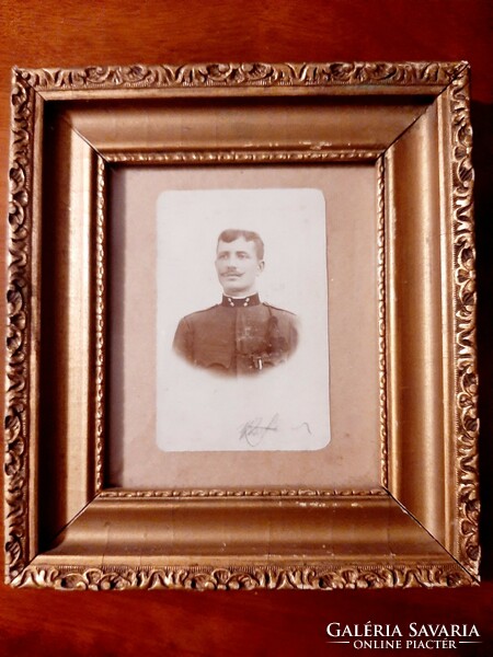 First World War soldier photo in a nice frame