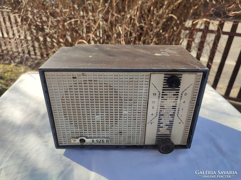 Videoton r 926a dahlia old radio