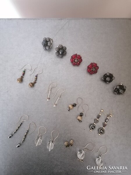 11 Pair of earrings, oriental silver, together!