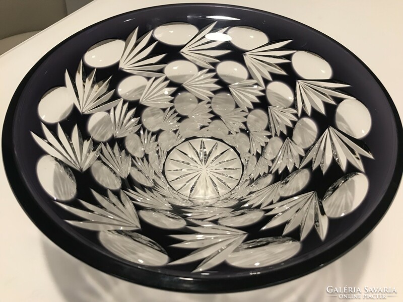 Old lip crystal bowl with deep purple and transparent layers, beautiful carving, diameter 27.5 cm