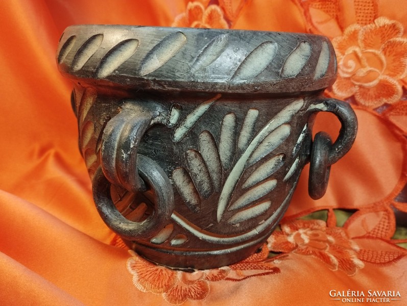 Antique Spanish stoneware, caspo