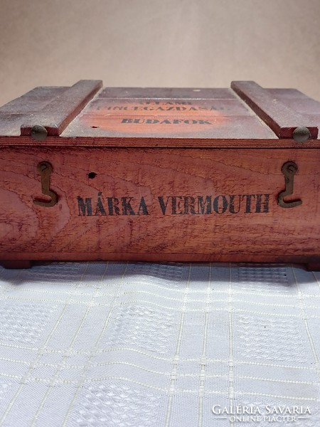 Brand vermouth wooden crate - Hungarian state cellar farm Budafok