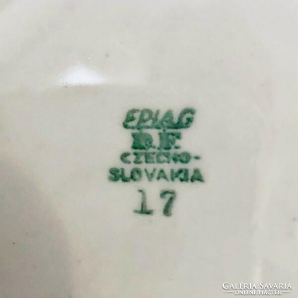 Epiag porcelain for meals