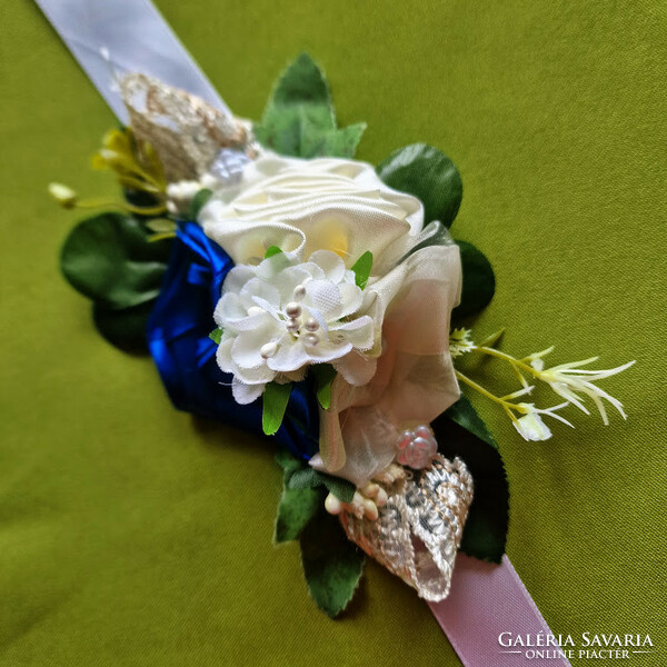 Wedding csd41 - ecru and powder shade bridal wrist ornament