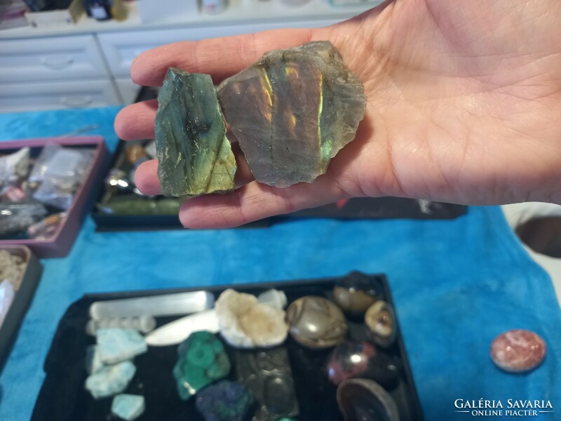 Original fabulous polished raw labradorites at piece price!!