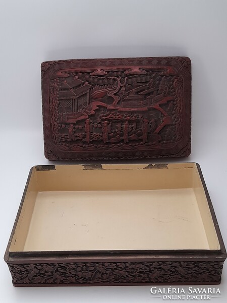 Old Antique Large Chinese Cinnabar Carved Lacquer Box Jewelry Holder 22.5 x 15.3 x 10 cm