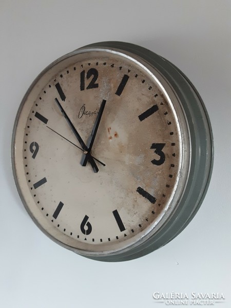 Huge station clock in the waiting room