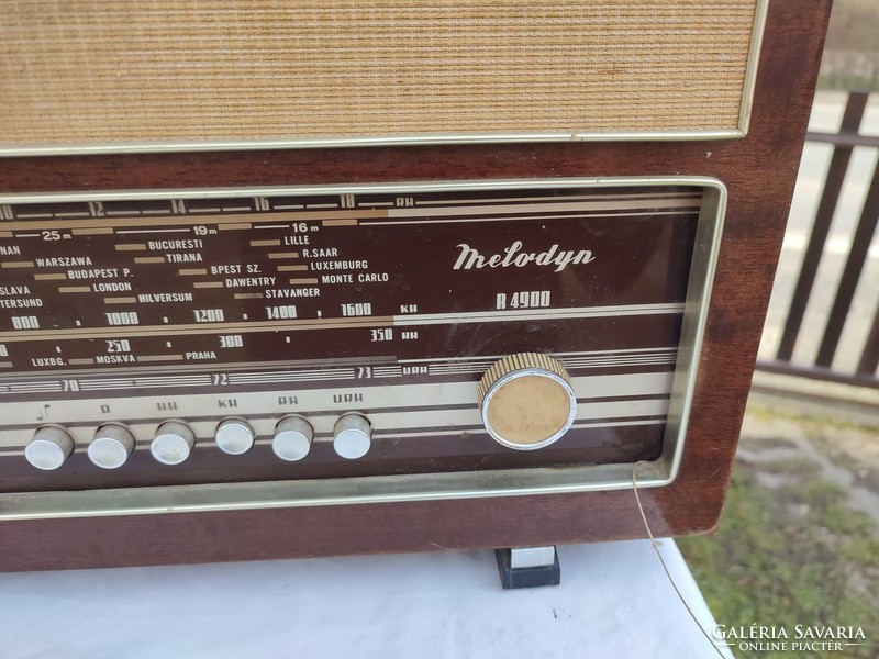 Videoton r 4900 melodyn old radio