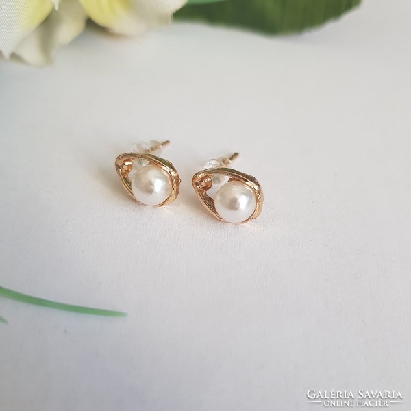 New, beaded, drop-shaped tiny earrings, bijou earrings