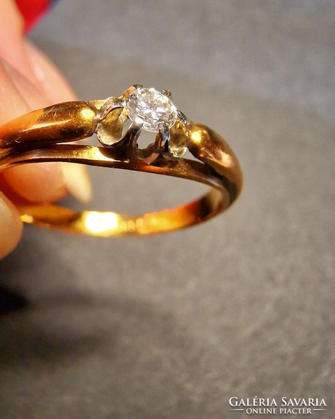 Gold ring with diamond stone