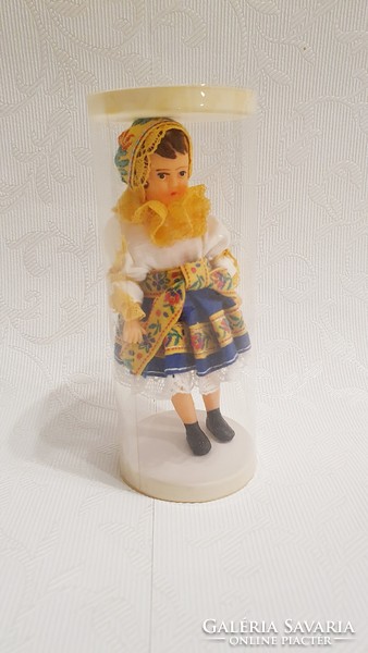 Pike (11 cm.) Old fashioned doll. In a plastic box.