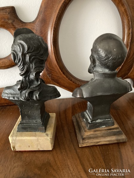 József Franz, Queen Elizabeth statues, pair of statues