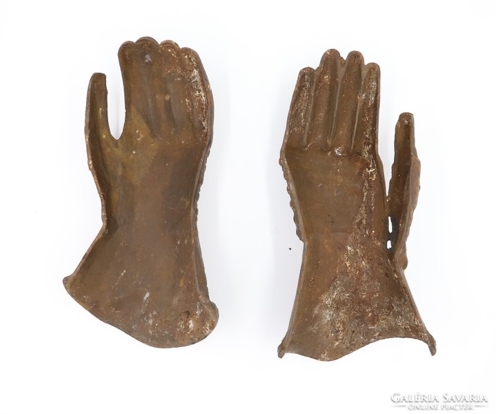 16. Copy of 19th century armor gloves 2 pcs