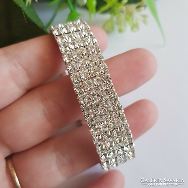 New, flexible rhinestone bracelet, bijou bracelet
