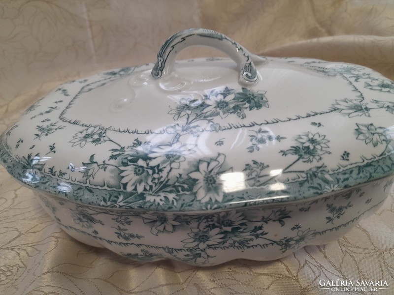 Doulton arnold bowl with lid