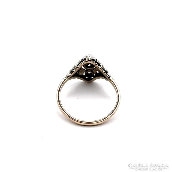 4516. Art deco ring with diamonds