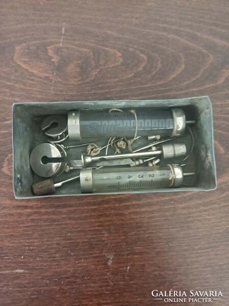 Antique medical device large syringe 2 glass collection box measuring cannula more.