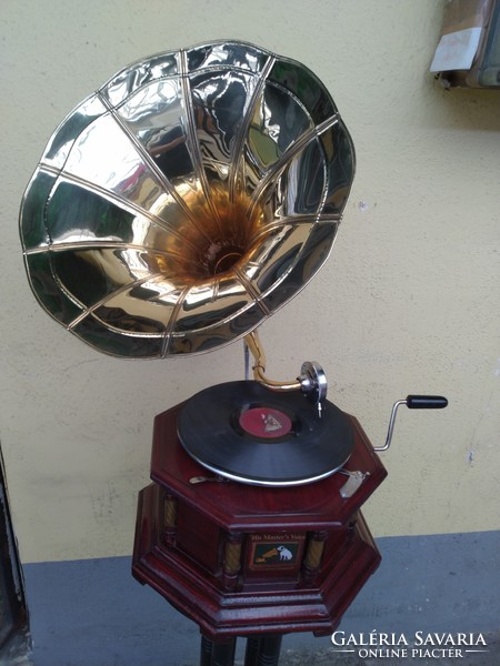 Funnel gramophone