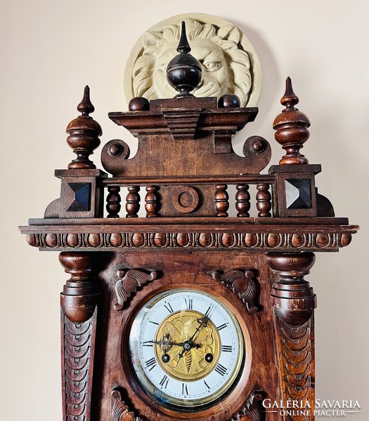 Antique half-baked library clock from around 1880