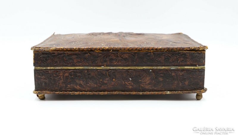 Reuge music box - leather cigar box