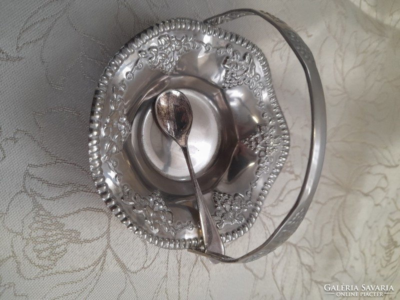 Spice holder with small spoon