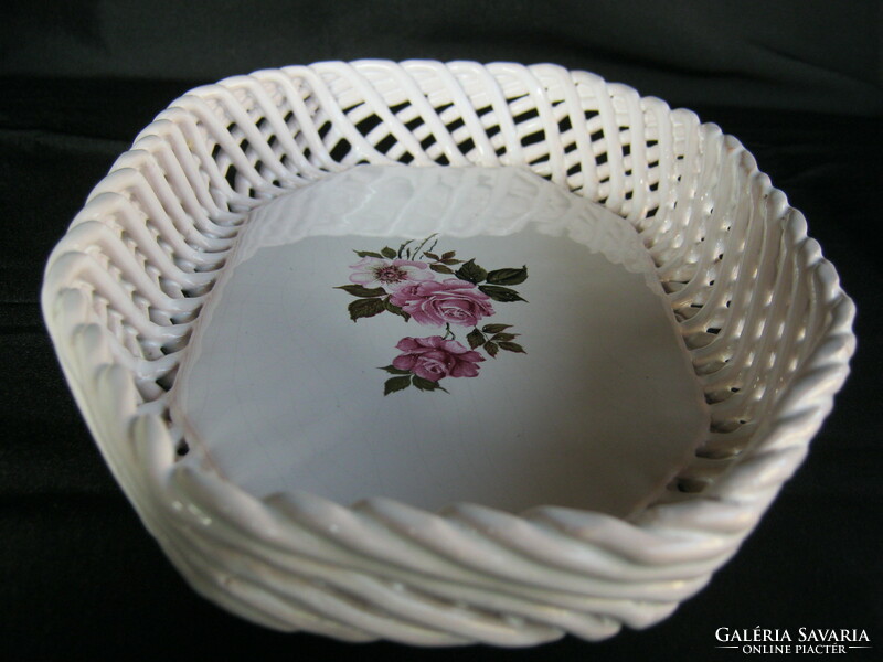 Bodrogkeresztúr ceramic bowl pink 22x15 cm