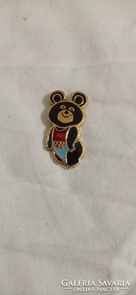Retro badge. I have the Misa teddy bear and the Mallow badge. Factory. Treasures.