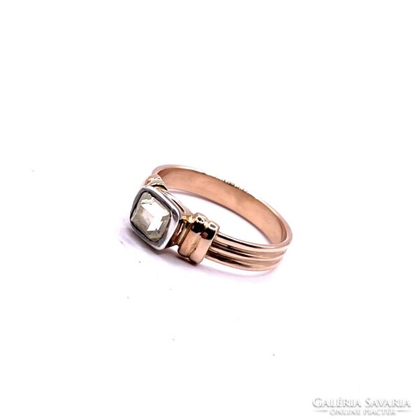 4823. Art deco gold ring with diamonds