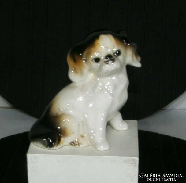 Palotapincsi kutya orosz porcelán figura