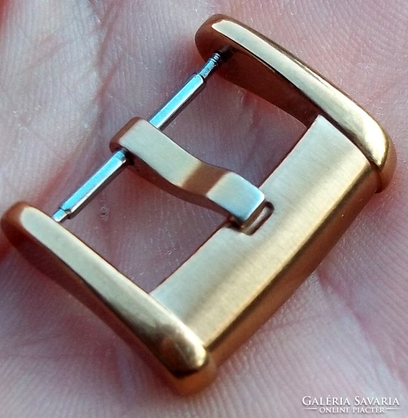 Quality gold-plated steel spike buckle