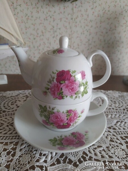 Tea set for one person