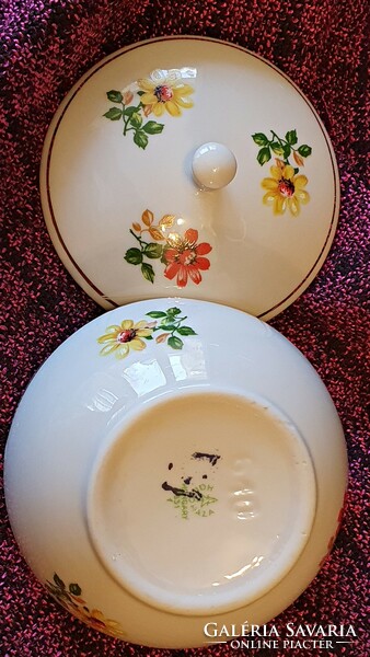 Old, Hólloháza, round, floral, porcelain bonbonnier, jewelry holder.