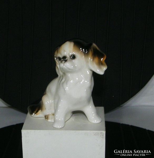 Palotapincsi kutya orosz porcelán figura