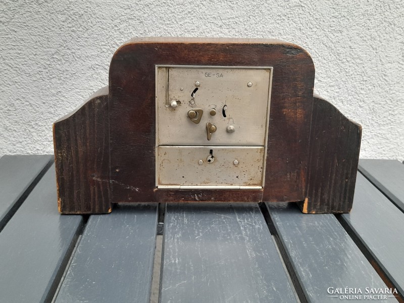 Antique art-deco bush table clock