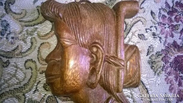 African wall wood picture, sculpture?