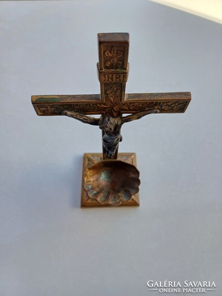 Antik bronzírozott ón asztali szenteltvíztartós kereszt