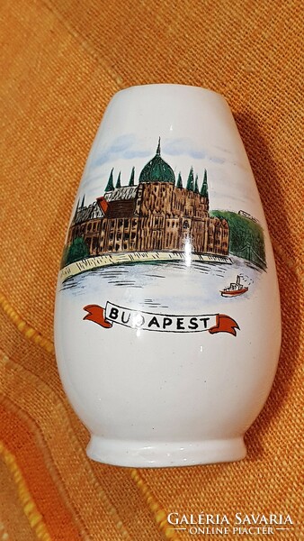 Bodrogkeresztúr ceramics, violet vase, memorial vase. With the inscription Budapest, with a picture of the parliament, 10 cm. High