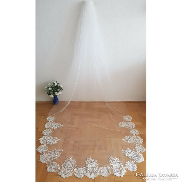 Fty122 - 1 layer ecru with lace edge, 3 meter bridal veil