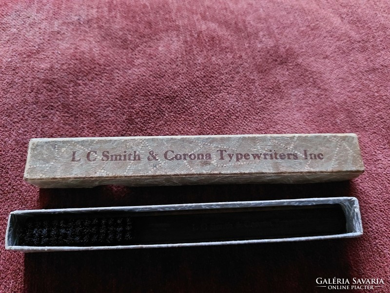 L. C. Smith & corona typewriter inc brush