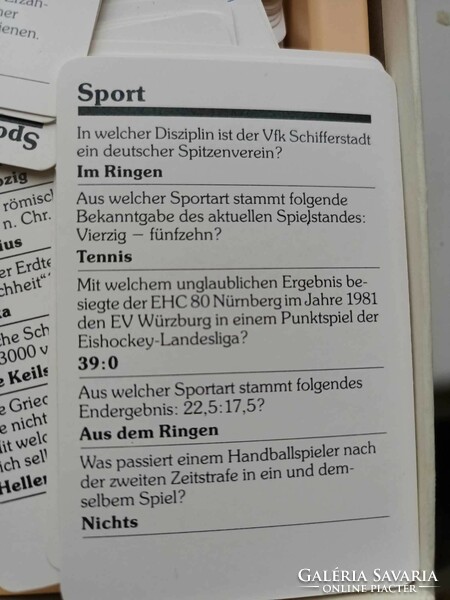 Das 1000 Fragen Spiel - Ezer kérdés játék - társas német nyelven