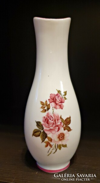 18 cm. magas, régi, Hollóházi porcelán váza.