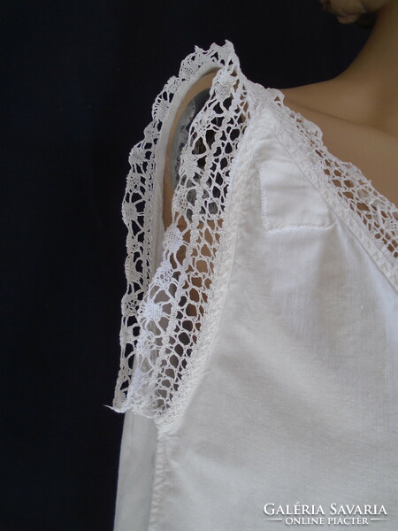 Handmade vert lace antique turn-of-the-century dress, nightgown.