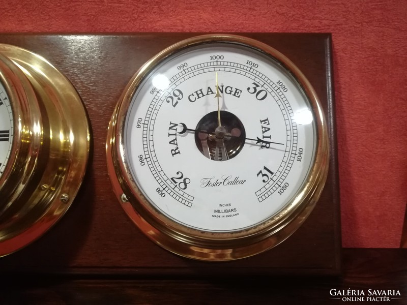Large foster callear boat clock and foster callear barometer, 20 cm in diameter.