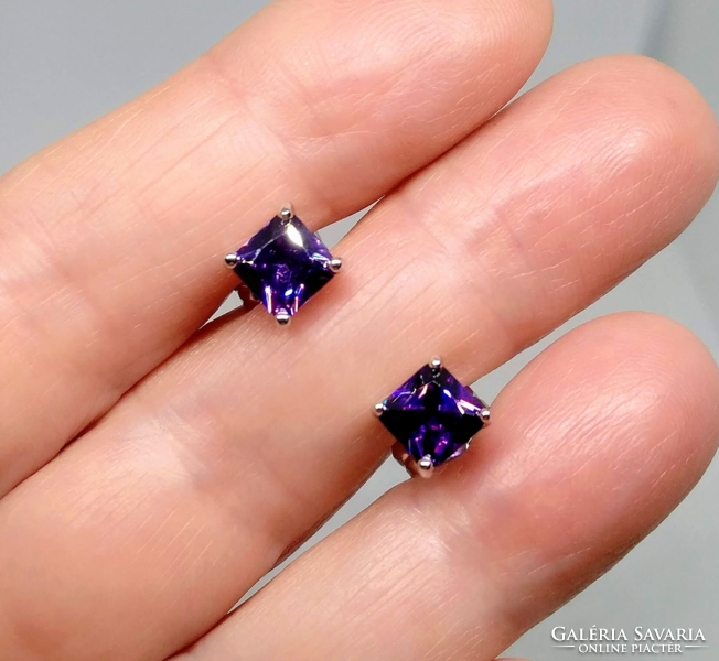 9K white gold filled (wgf) earrings with faceted purple cz crystal 43