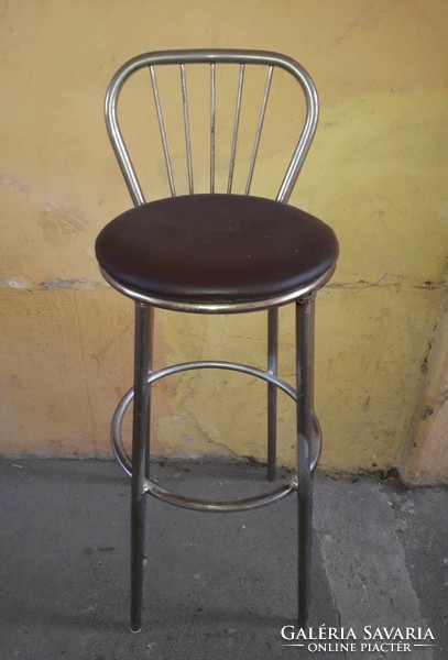 4 Pcs. Retro metal bar stool.