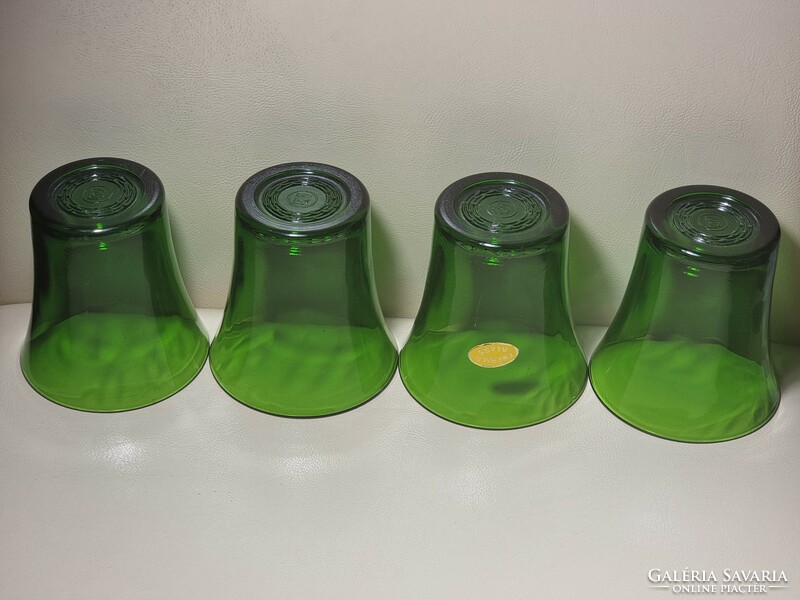 Db zöld üvegpohár készlet, Emerald Glass matrica jelöléssel.XX.szd közepe-második fele.