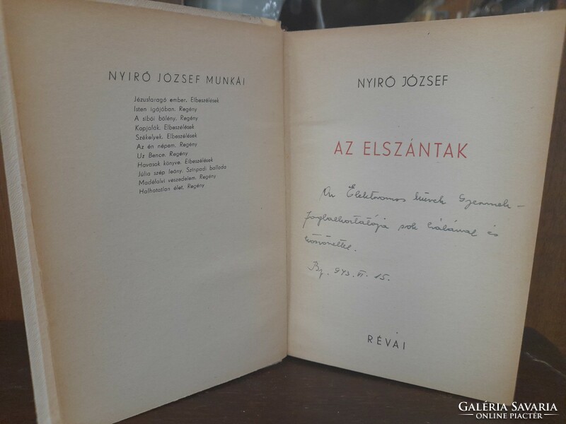 1943 Révai first edition, József Nyirő, the determined book.