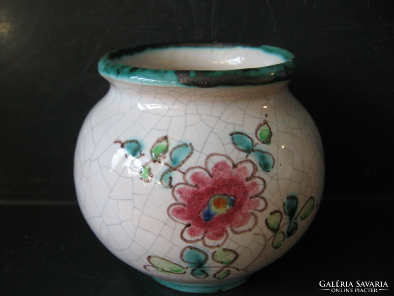 Tuscan sphere vase
