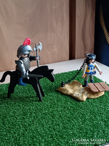 Playmobil in captivity the king vintage